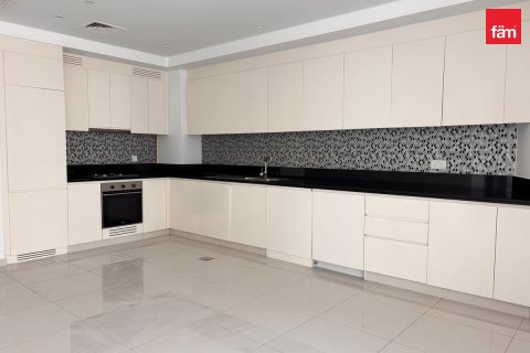 Apartment in Business Bay, Dubai 2 bedrooms, 123.3 sq.m. № 123160 - photo 5