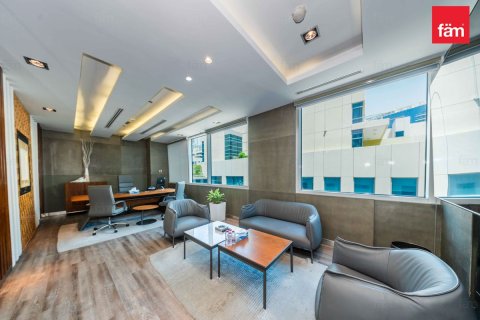 Office in Business Bay, Dubai 176.1 sq.m. № 123162