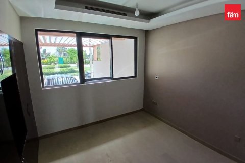 Townhouse in Dubai 4 bedrooms, 151.2 sq.m. № 141328 - photo 3