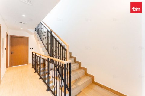 Townhouse in Dubai 5 bedrooms, 258 sq.m. № 141327 - photo 27