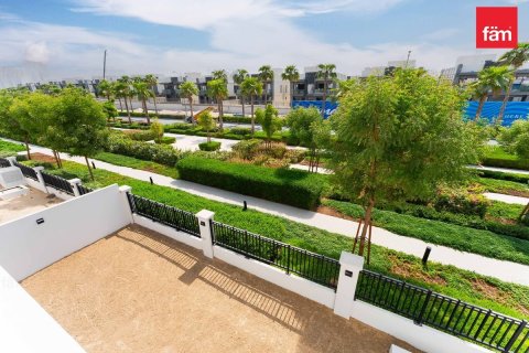 Townhouse in Dubai 5 bedrooms, 258 sq.m. № 141327 - photo 21