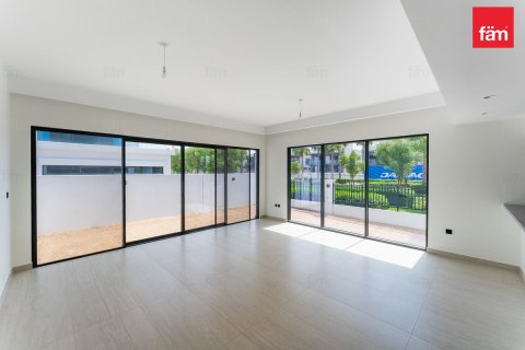 Townhouse in Dubai 5 bedrooms, 258 sq.m. № 141327 - photo 22