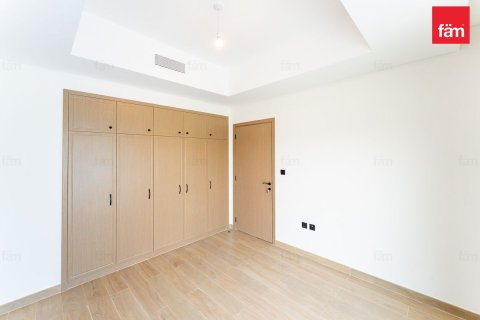 Townhouse in Dubai 5 bedrooms, 258 sq.m. № 141327 - photo 12