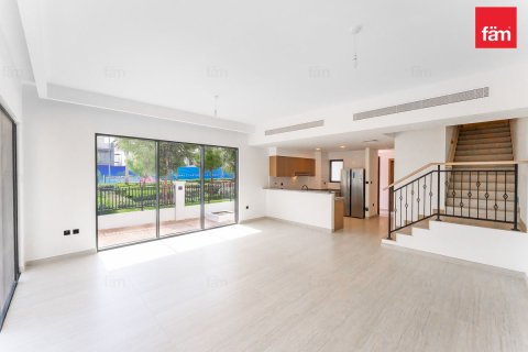 Townhouse in Dubai 5 bedrooms, 258 sq.m. № 141327