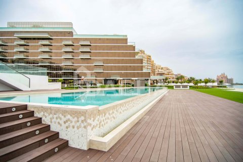 Apartamento en The Crescent, Palm Jumeirah, Dubai, 2 dormitorios, 149 m², № 133261 - foto 5