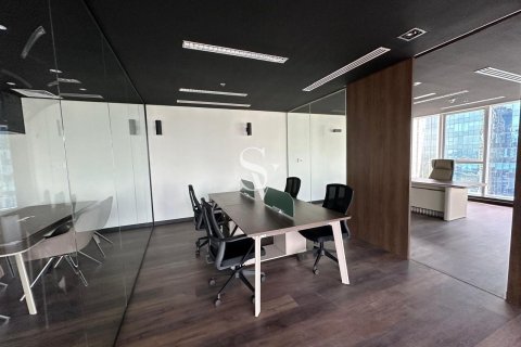 Снять в аренду офис в The Citadel Tower, Бизнес-Бэй, Дубай: 102м², № 113248 - фото 5