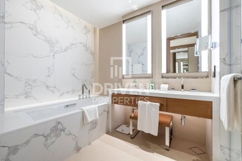Apartment in The Address Residences Dubai Opera, Downtown Dubai (Downtown Burj Dubai), Dubai 3 bedrooms, 146.04 sq.m. № 135823 - photo 15