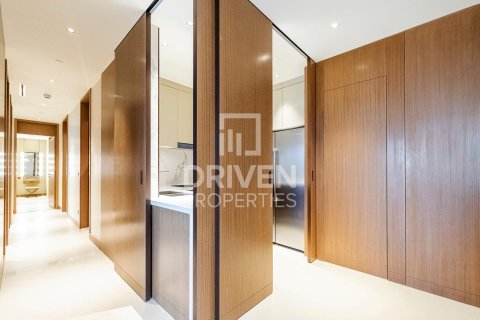 Apartment in The Address Residences Dubai Opera, Downtown Dubai (Downtown Burj Dubai), Dubai 3 bedrooms, 146.04 sq.m. № 135823 - photo 6