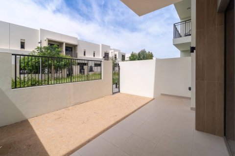 Appartement à Dubai, 3 chambres, 218 m², № 134083 - photo 3