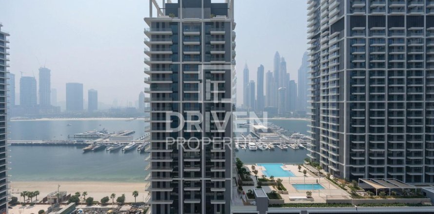 Квартира в EMAAR Beachfront, Dubai Harbour, Дубай, 2 спальни, 135.45м², № 128053