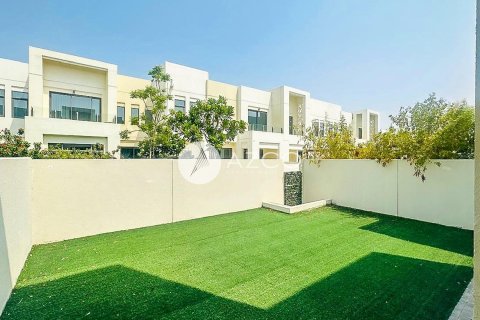 Villa in Mira Oasis, Reem, Dubai 3 bedrooms, 220.5 sq.m. № 37668 - photo 2