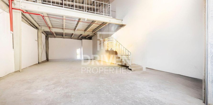 Склад в Дубае, 3382.41м², № 130103