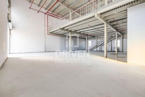 Снять в аренду склад в Дубае: 3382.41м², № 130103 - фото 9