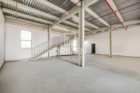 Снять в аренду склад в Дубае: 3382.41м², № 130103 - фото 8