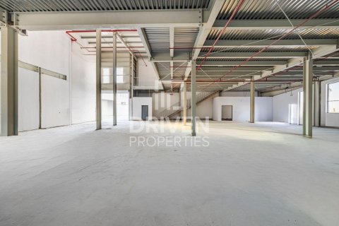 Снять в аренду склад в Дубае: 3382.41м², № 130103 - фото 5