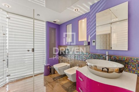 Apartment in Dubai Marina, Dubai 2 bedrooms, 157.75 sq.m. № 138775 - photo 12