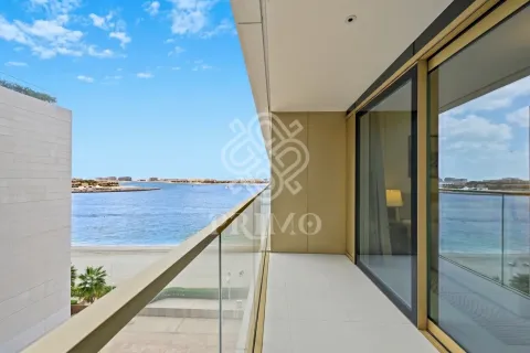 Apartment in Dubai Healthcare City, Dubai 2 bedrooms, 117 sq.m. № 109936 - photo 3
