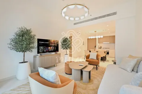 Apartment in Dubai Healthcare City, Dubai 2 bedrooms, 117 sq.m. № 109936 - photo 2