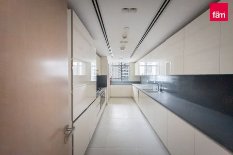 Купить квартиру в Даунтаун Дубай (Даунтаун Бурдж Дубай), Дубай: 3 спальни, 222.8м², № 102994 - фото 6