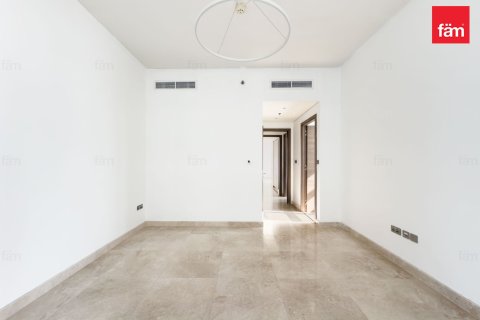 Снять в аренду квартиру в Дубае: 2 спальни, 129м², № 139705 - фото 8