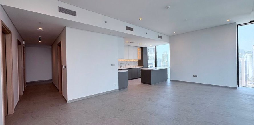 Квартира в Бизнес-Бэе, Дубай, 3 спальни, 179.5м², № 139707