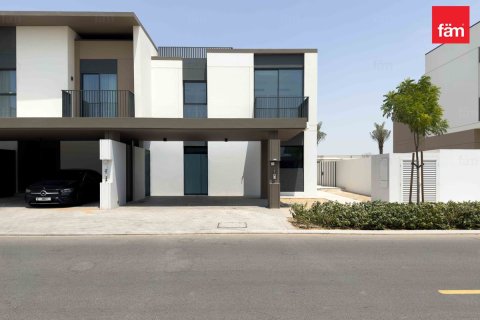 Townhouse in Dubai 4 bedrooms, 249.7 sq.m. № 139706 - photo 20