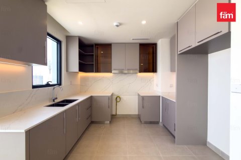 Townhouse in Dubai 4 bedrooms, 249.7 sq.m. № 139706 - photo 13