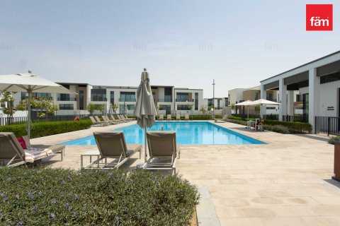 Townhouse in Dubai 4 bedrooms, 249.7 sq.m. № 139706 - photo 18