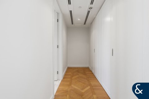 Apartment in PALAZZO VERSACE in Culture Village, Dubai 3 bedrooms, 366 sq.m. № 99009 - photo 20