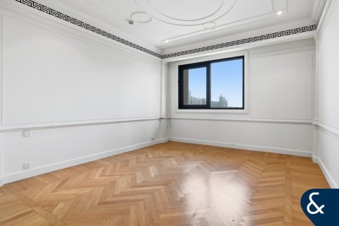 Apartment in PALAZZO VERSACE in Culture Village, Dubai 3 bedrooms, 366 sq.m. № 99009 - photo 13