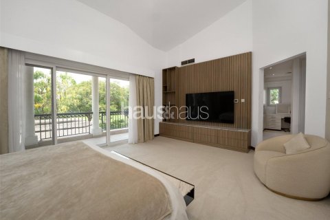 Villa à Dubai Investment Park, Dubai, 6 chambres, 674 m², № 43441 - photo 22