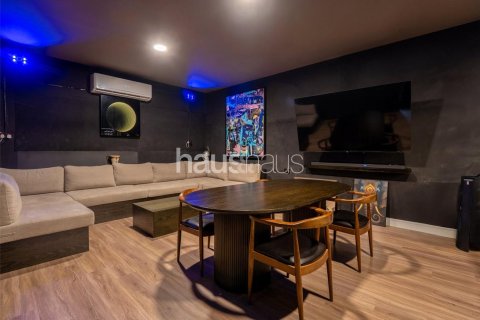 Villa à Dubai Investment Park, Dubai, 6 chambres, 674 m², № 43441 - photo 9