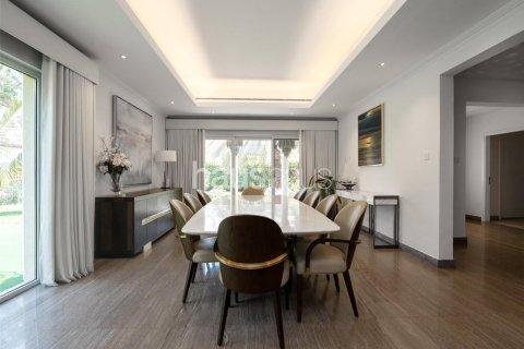Villa à Dubai Investment Park, Dubai, 6 chambres, 674 m², № 43441 - photo 5