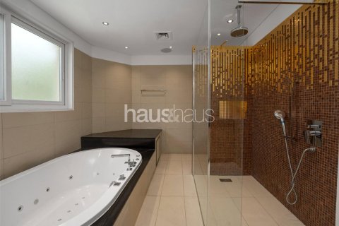Villa à Dubai Investment Park, Dubai, 6 chambres, 674 m², № 43441 - photo 18