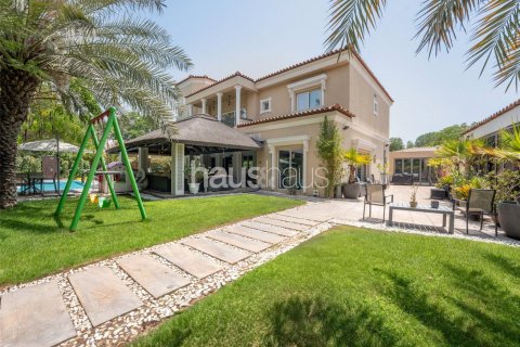 Villa in Dubai Investment Park, Dubai 6 bedrooms, 674 sq.m. № 43441