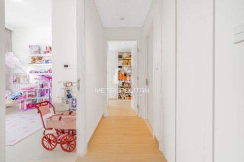 Apartment in Dubai Creek Harbour (The Lagoons), Dubai 2 bedrooms, 99 sq.m. № 73019 - photo 18