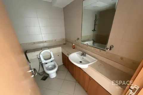 Penthouse in Jumeirah Lake Towers, Dubai 5 bedrooms, 270 sq.m. № 122335 - photo 14