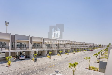 Таунхаус в District 7, Мохаммед Бин Рашид Сити, Дубай, 3 спальни, 129м², № 72690