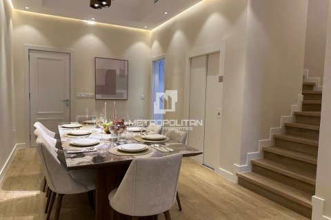 Villa en Jumeirah Village Circle, Dubai, 4 dormitorios, 338 m², № 72691 - foto 4