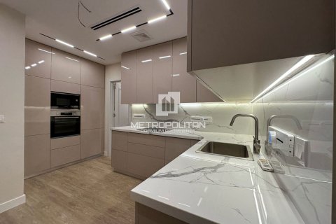 Villa en Jumeirah Village Circle, Dubai, 4 dormitorios, 338 m², № 72691 - foto 7