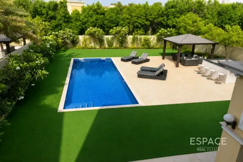 فيلا في Legacy Nova Villas, Jumeirah Park, دبي 4 غرف نوم, 455 م² رقم 122669