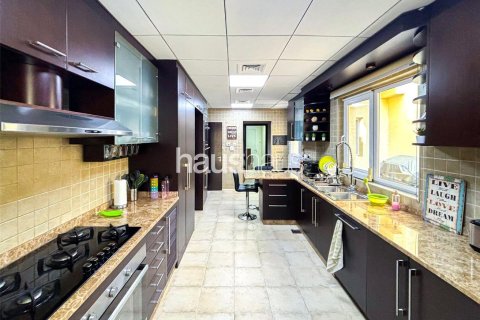 تاون هاوس في Motor City, دبي 3 غرف نوم, 400 م² رقم 43387 - صورة 4