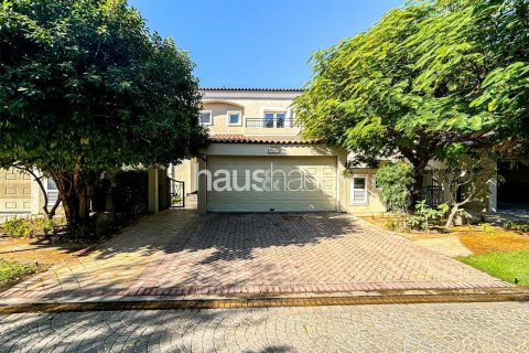 تاون هاوس في Motor City, دبي 3 غرف نوم, 400 م² رقم 43387 - صورة 2