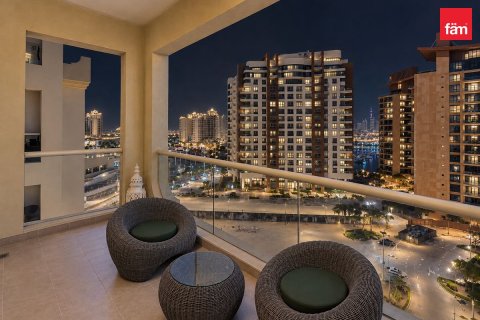 Appartement à Palm Jumeirah, Dubai, 3 chambres, 200.4 m², № 139730 - photo 2