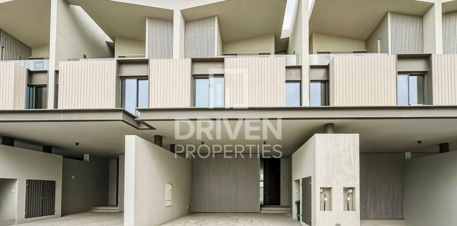 تاون هاوس في Nad Al Sheba 1, Nadd Al Sheba, دبي 3 غرف نوم, 351.08 م² رقم 136004