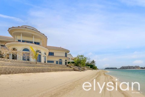 Вилла в Signature Villas, Пальма Джумейра, Дубай, 5 спален, 650м², № 37868