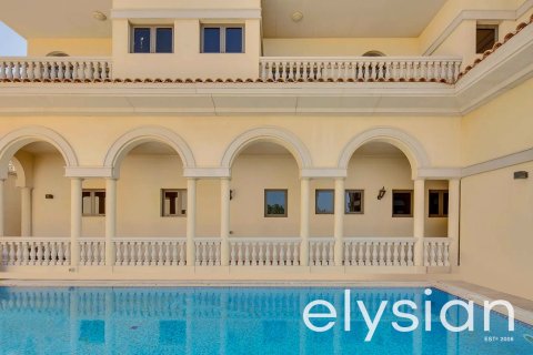 Villa à Signature Villas, Palm Jumeirah, Dubai, 5 chambres, 650 m², № 37868 - photo 2