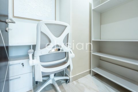 Appartement à Al Furjan, Dubai, 1 chambre, 129 m², № 37872 - photo 12