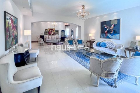 Villa en Meadows, Dubai, 4 dormitorios, 376 m², № 44735 - foto 4