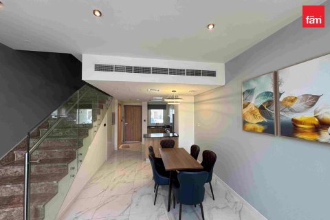 Townhouse in Dubai 2 bedrooms, 123.7 sq.m. № 134725